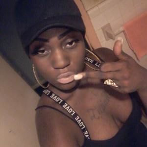 Meet your Posher, Ammber