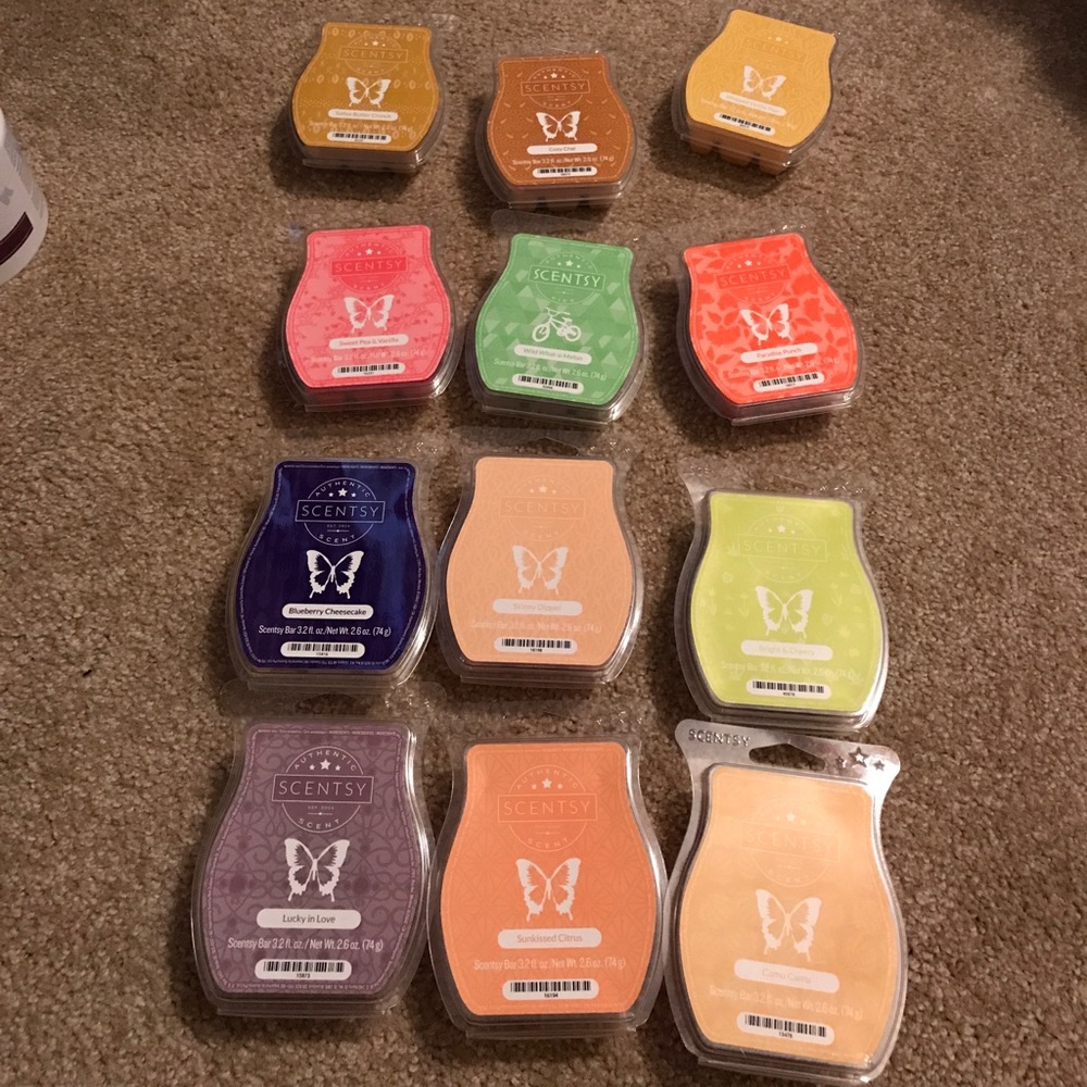 BRAND NEW SCENTSY BARS