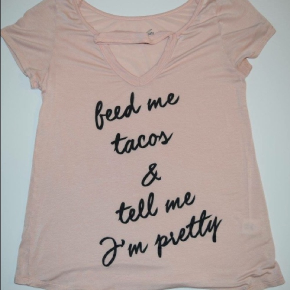 💕 Cozy Francesca’s Tee 💕