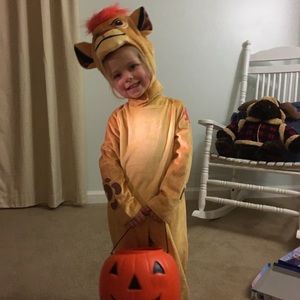 Kids Lion Guard Costume Size Medium (Fits 3T/4T)