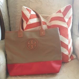 Tory Butch tote