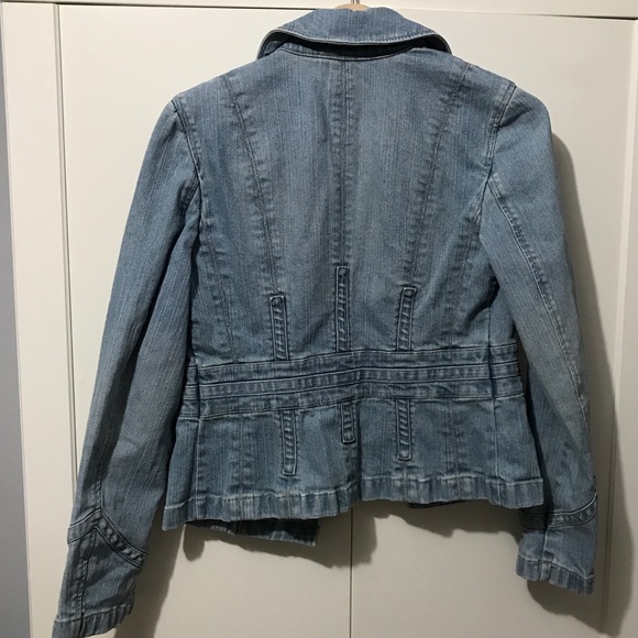 LOFT Light Wash Denim Jacket - Picture 6 of 6