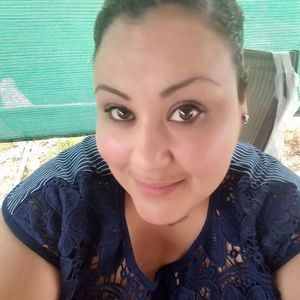 Meet your Posher, Dennice