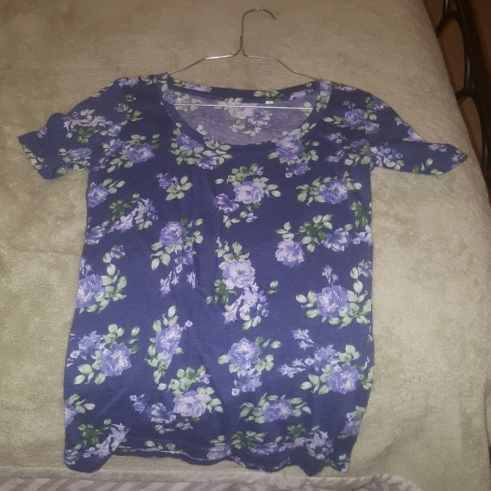 Pacsun flower shirt