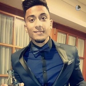 Meet your Posher, Ashif