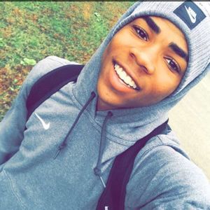 Meet your Posher, Tj