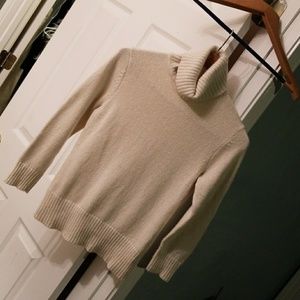 George winter white and gold metalic sweater