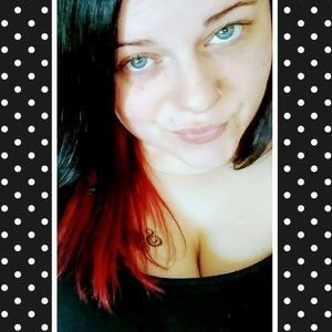 Meet your Posher, Nichole