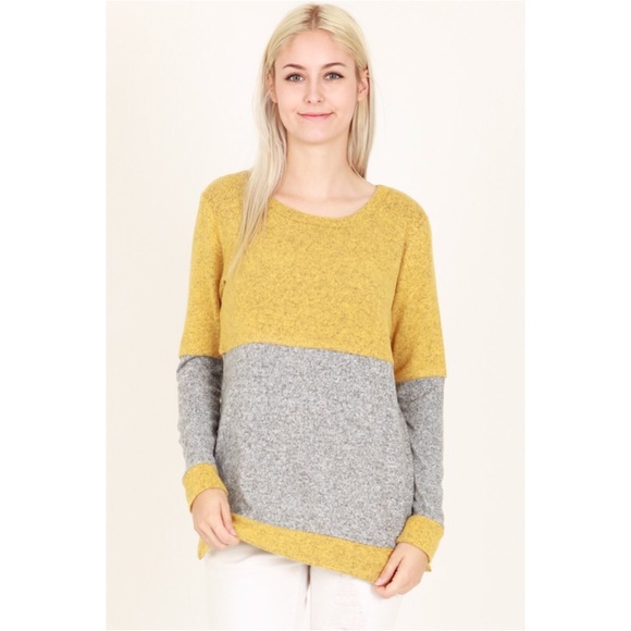 Long sleeve knit color lock top - Picture 5 of 5