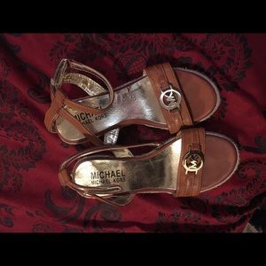 Michael Kors Wedges 😍