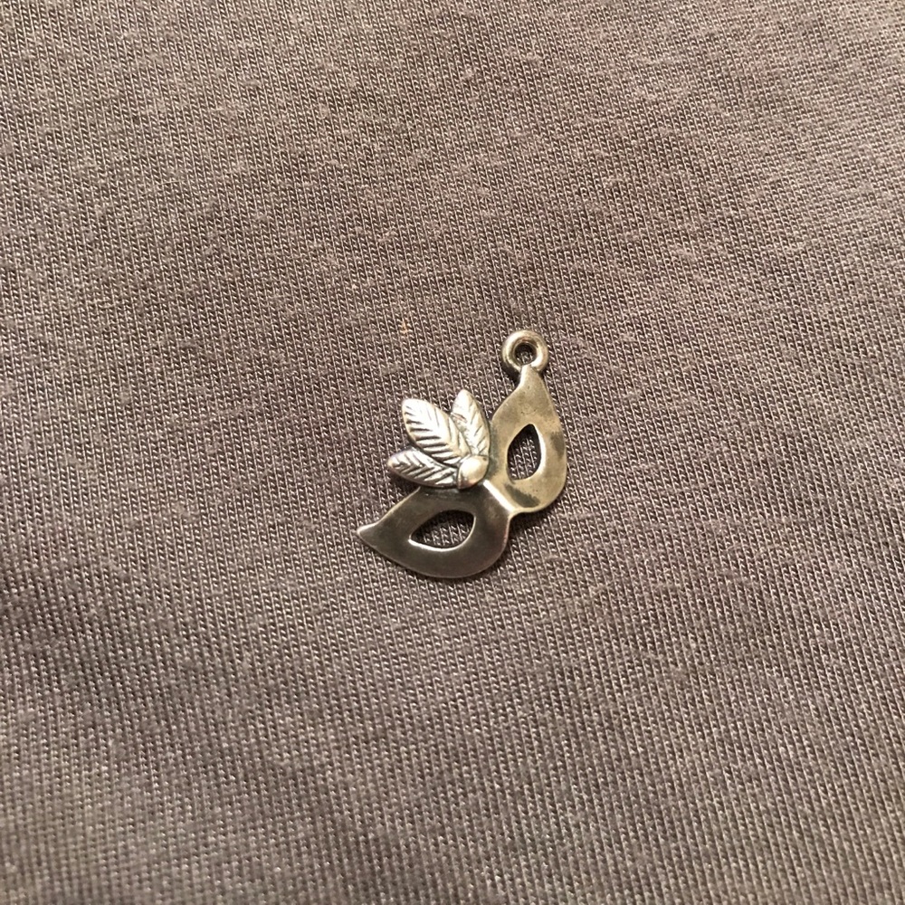 James Avery masquerade mask charm