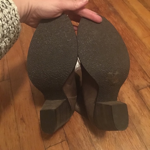 NEVER WORN Steven by Steve Madden booties - Picture 6 of 6