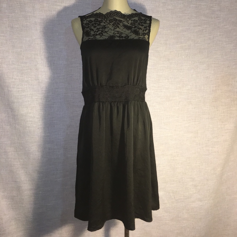 Free People Sz M black dress lace cute