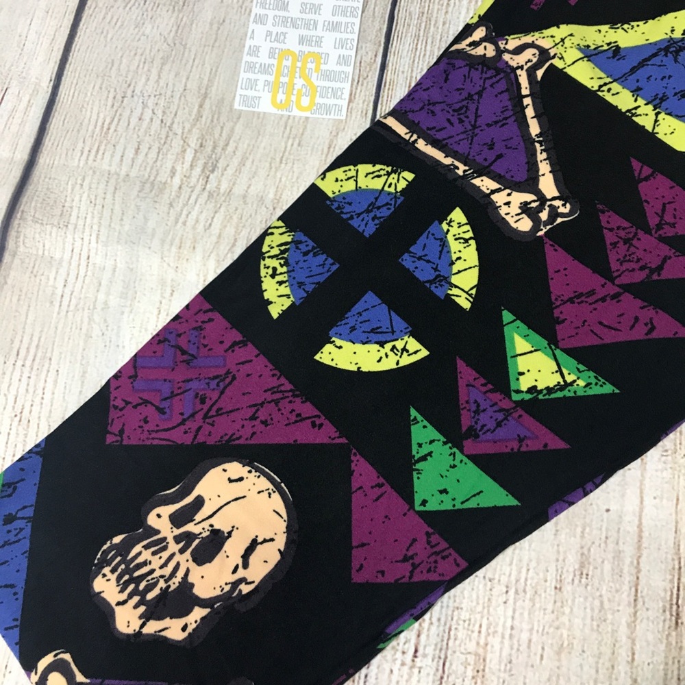 OS Halloween leggings