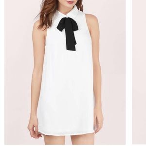 Tobi Tie Neck Shift Dress