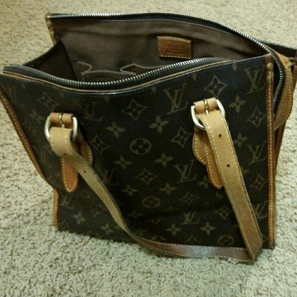 Louis Vuitton poppincourt haut tote bag authentic