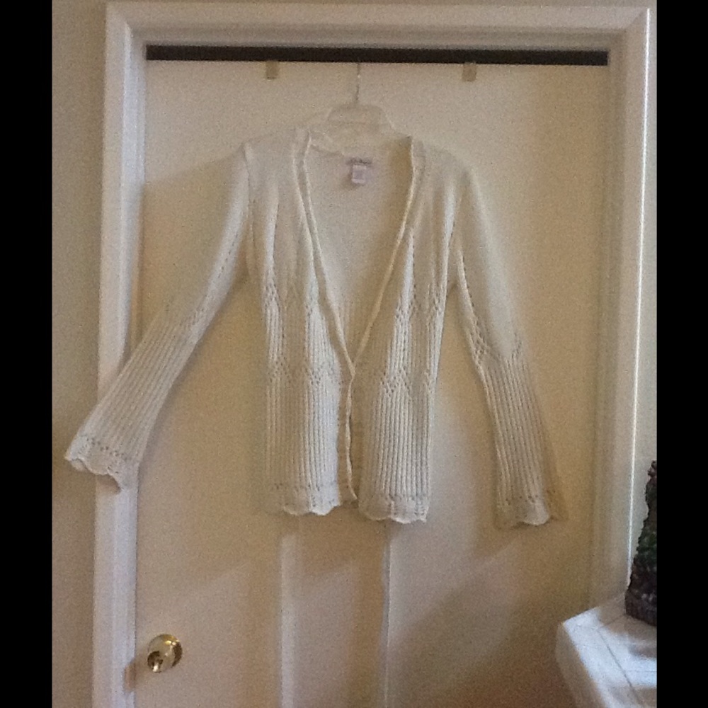 White knit cardigan/ sweater - Picture 2 of 6