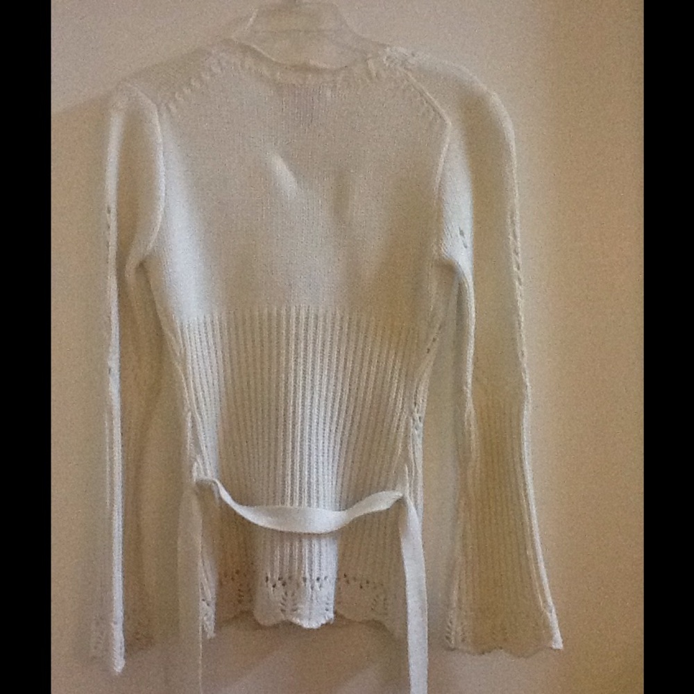 White knit cardigan/ sweater - Picture 5 of 6