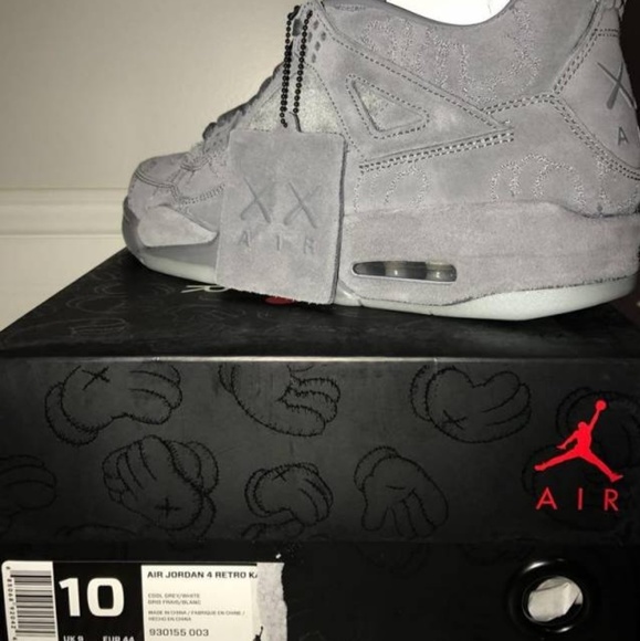 KAWS X JORDAN - Picture 5 of 6