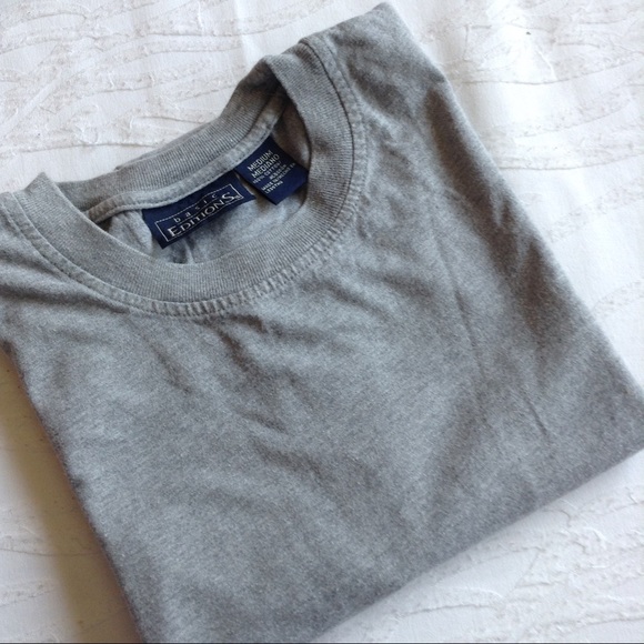 BASIC EDITION Other - BASIC EDITION GRAY SLEEVELESS T SHIRT M NWOT BASIC EDITION Other - BASIC EDITION GRAY SLEEVELESS T SHIRT M NWOT