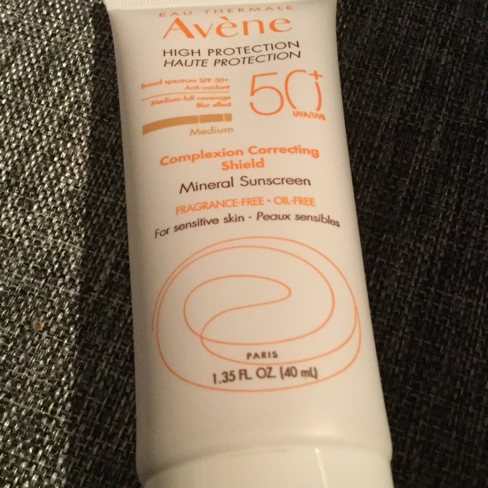 Avene 50 mineral sunscreen