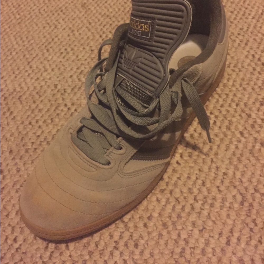 Grey adidas busentitz