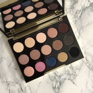 UDxGwen Eyeshadow Palette