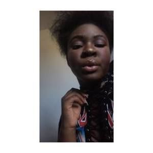 Meet your Posher, Kiana