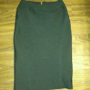 Med. New Look pencil skirt