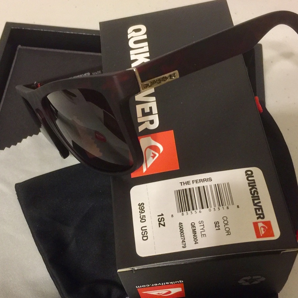 New Quiksilver Sungiass’s