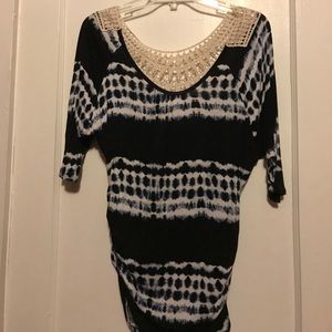 Elbow length tie die shirt, worn only a few times!