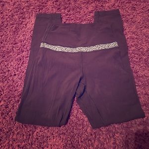 Lululemon size 4 zinfandel original align pant