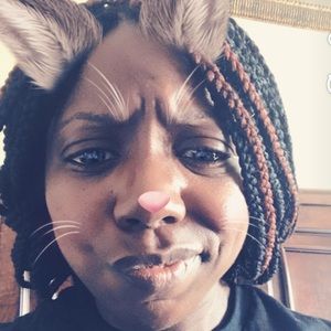 Meet your Posher, Aisha