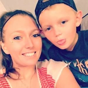 Meet your Posher, Gabrielle