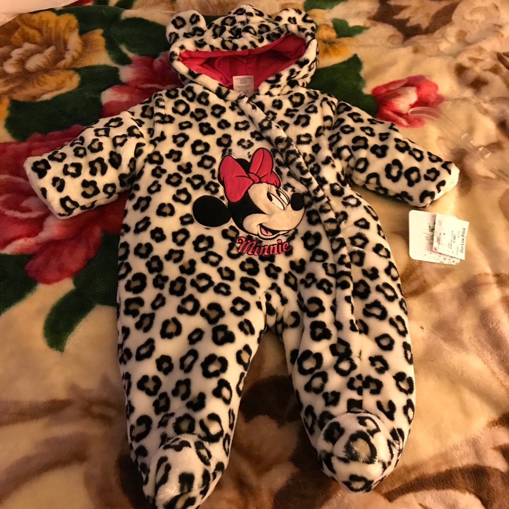 Minnie mouse snowsuit For your baby girl.