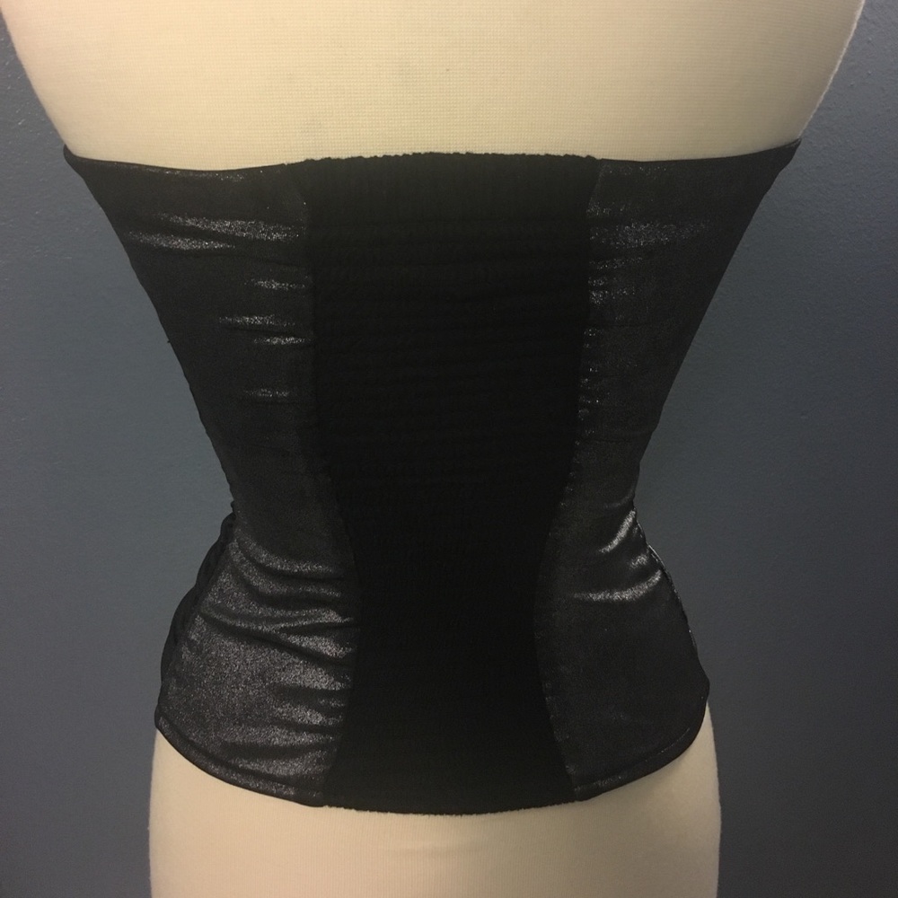 Strapless Top - Picture 2 of 4