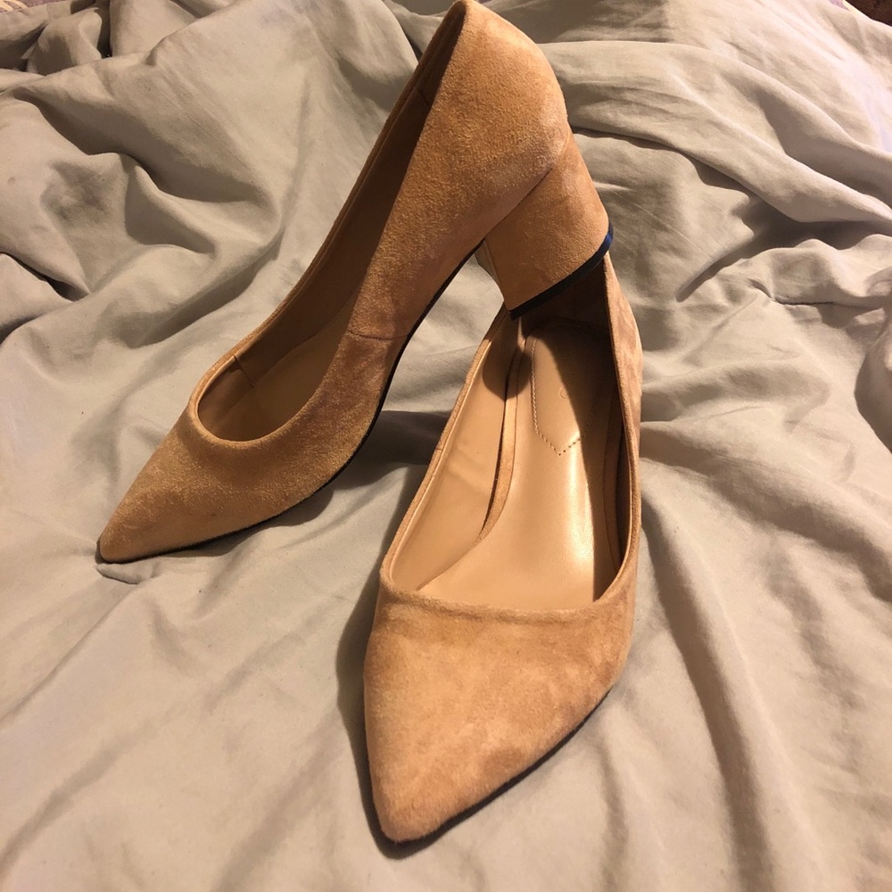 Aldo Suede Hillers Pump
