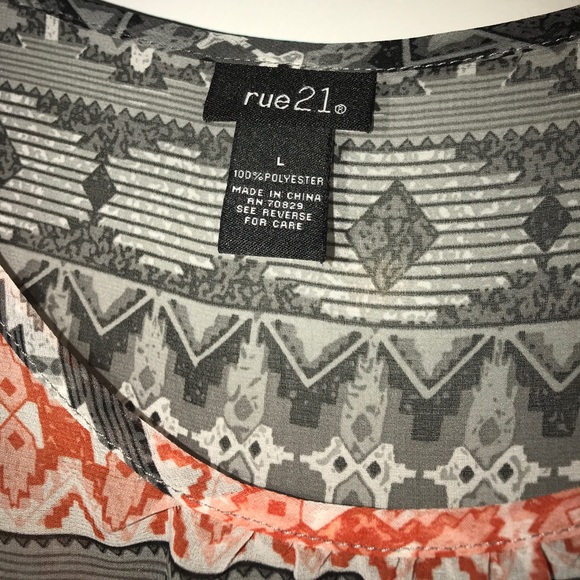 Elbow length dress top ! - Picture 3 of 3