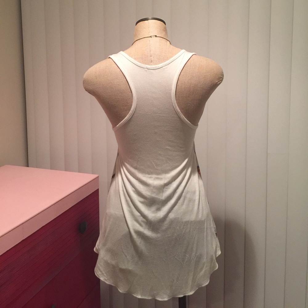 Women's tank - Picture 3 of 6