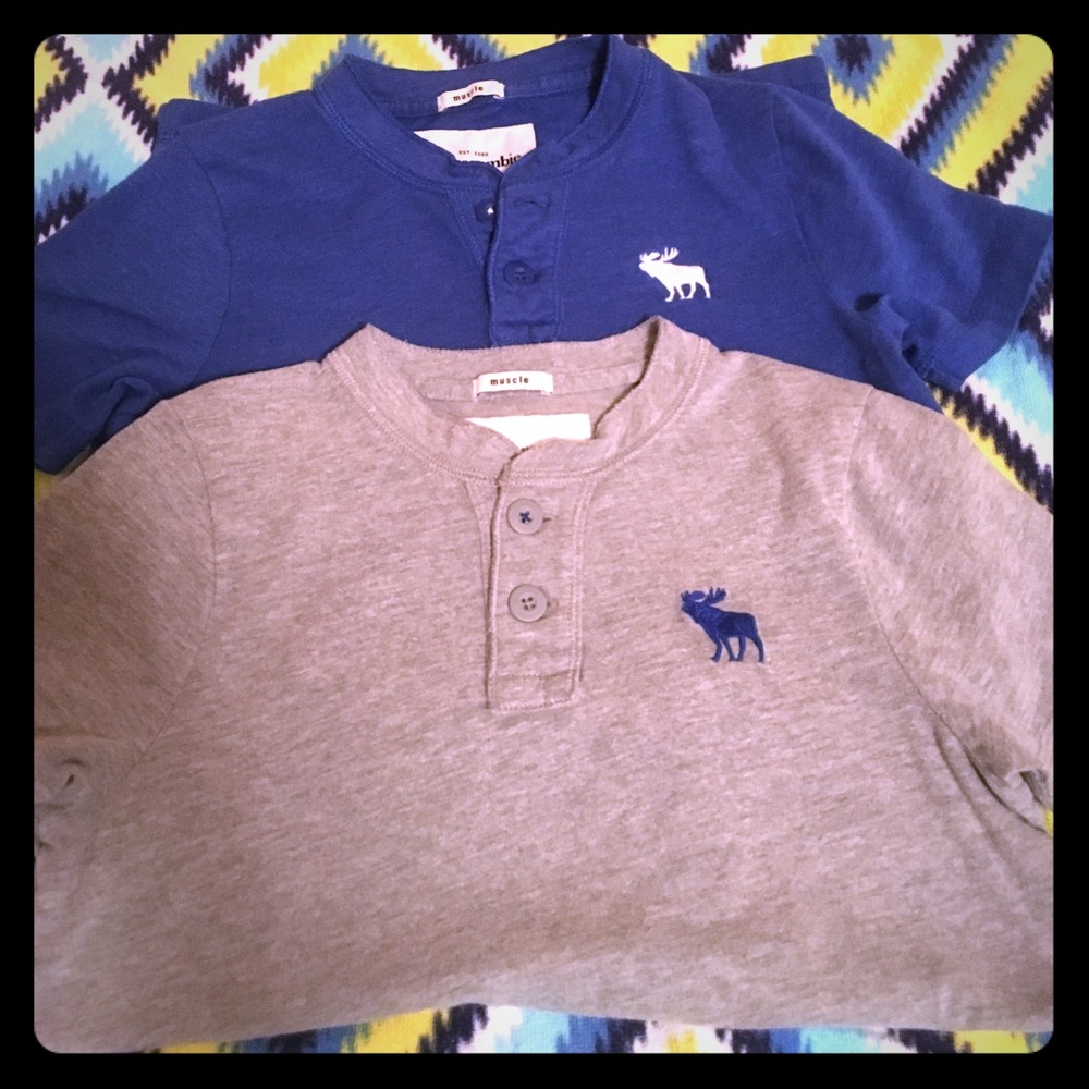 2 A&F kids Henley Shirts, Boys Small