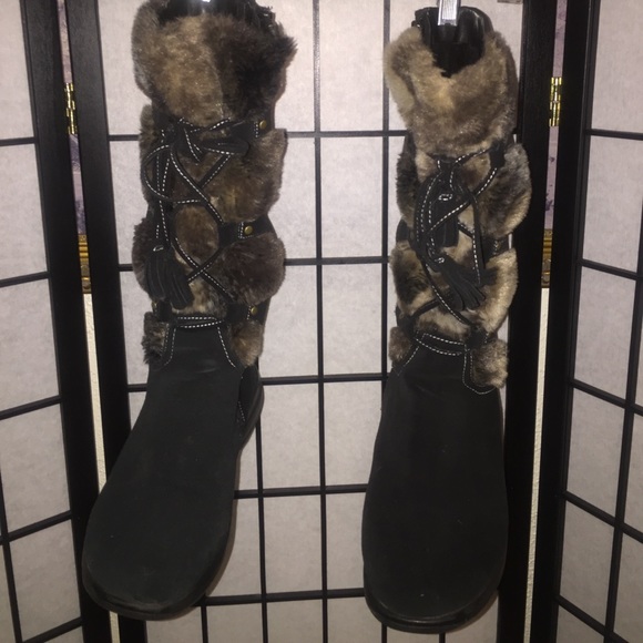 Shoes - Faux Fur Boots
