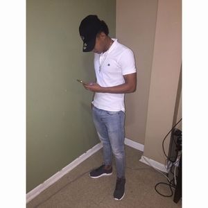 Meet your Posher, Luis jose