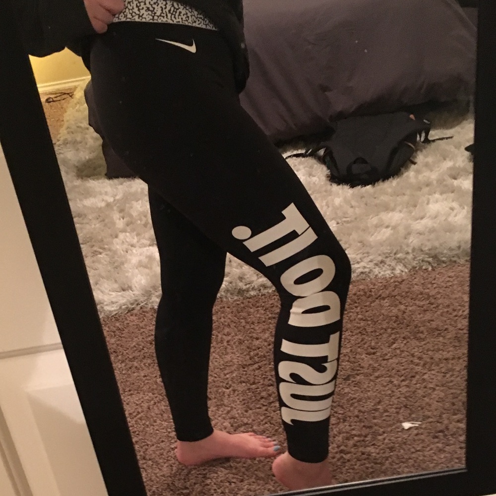Nike Pro Dri-Fit "Just Do It." Size small leggings