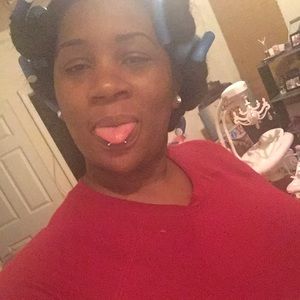 Meet your Posher, Datisha