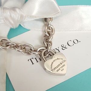 TIFFANY CO Return to Tiffany Heart Choker