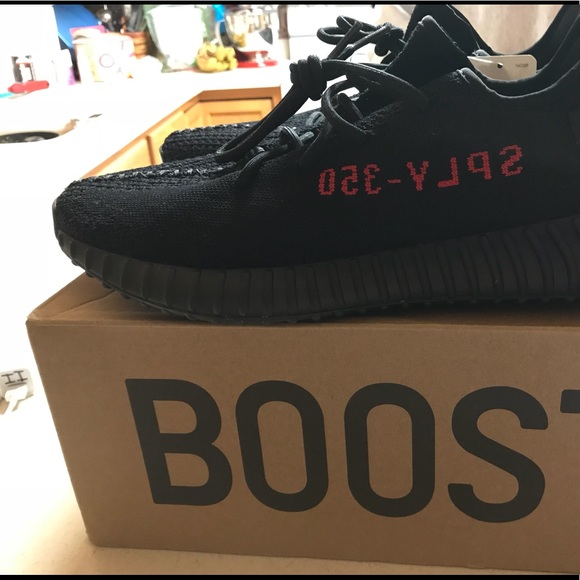 Yeezy boost 350 bred main image 4
