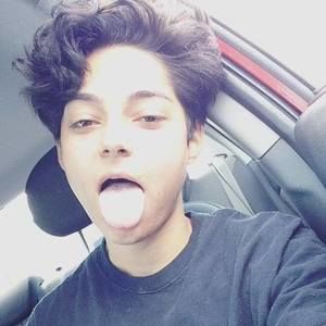 Meet your Posher, Ericka