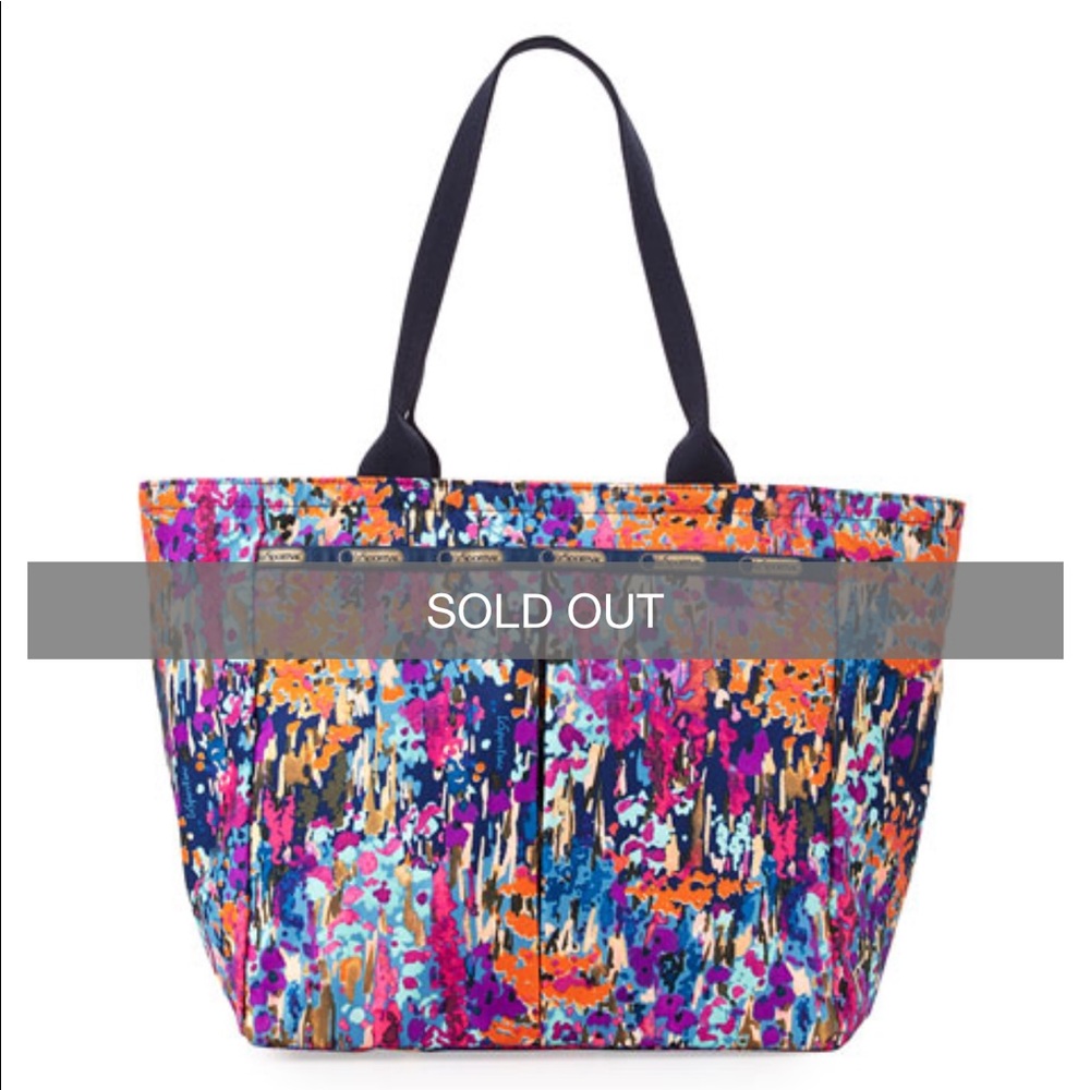 ISO Lesportsac Everygirl Tote in Magnificent