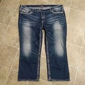 Super Cute!! SILVER JEANS Tuesday cropped 24 plus