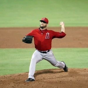 Meet your Posher, Max